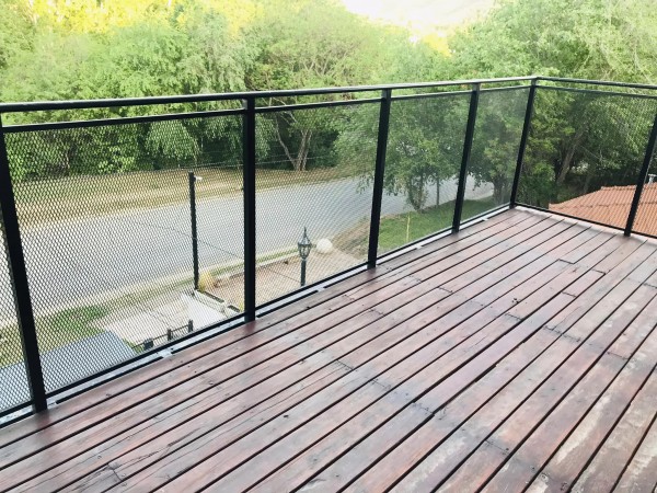 DEPTO CON BALCON GRANDE COCHERA FRENTE AL RIO APTO BANCOR