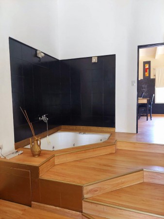 CASA DE CATEGORIA COSTA AZUL