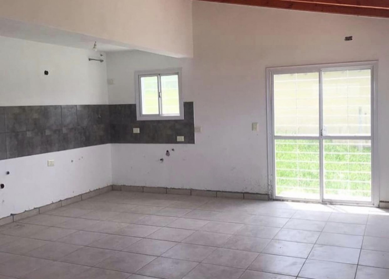 CASA APTA BANCOR DOS DOR 