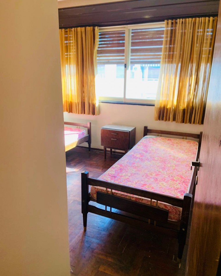DEPARTAMENTO CON BALCON A LA CALLE DE  DOS DOR Y COCHERA 