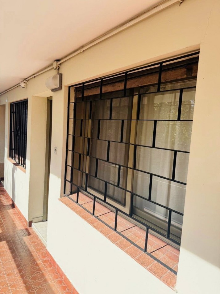 DEPARTAMENTO PLENO CENTRO CON COCHERA