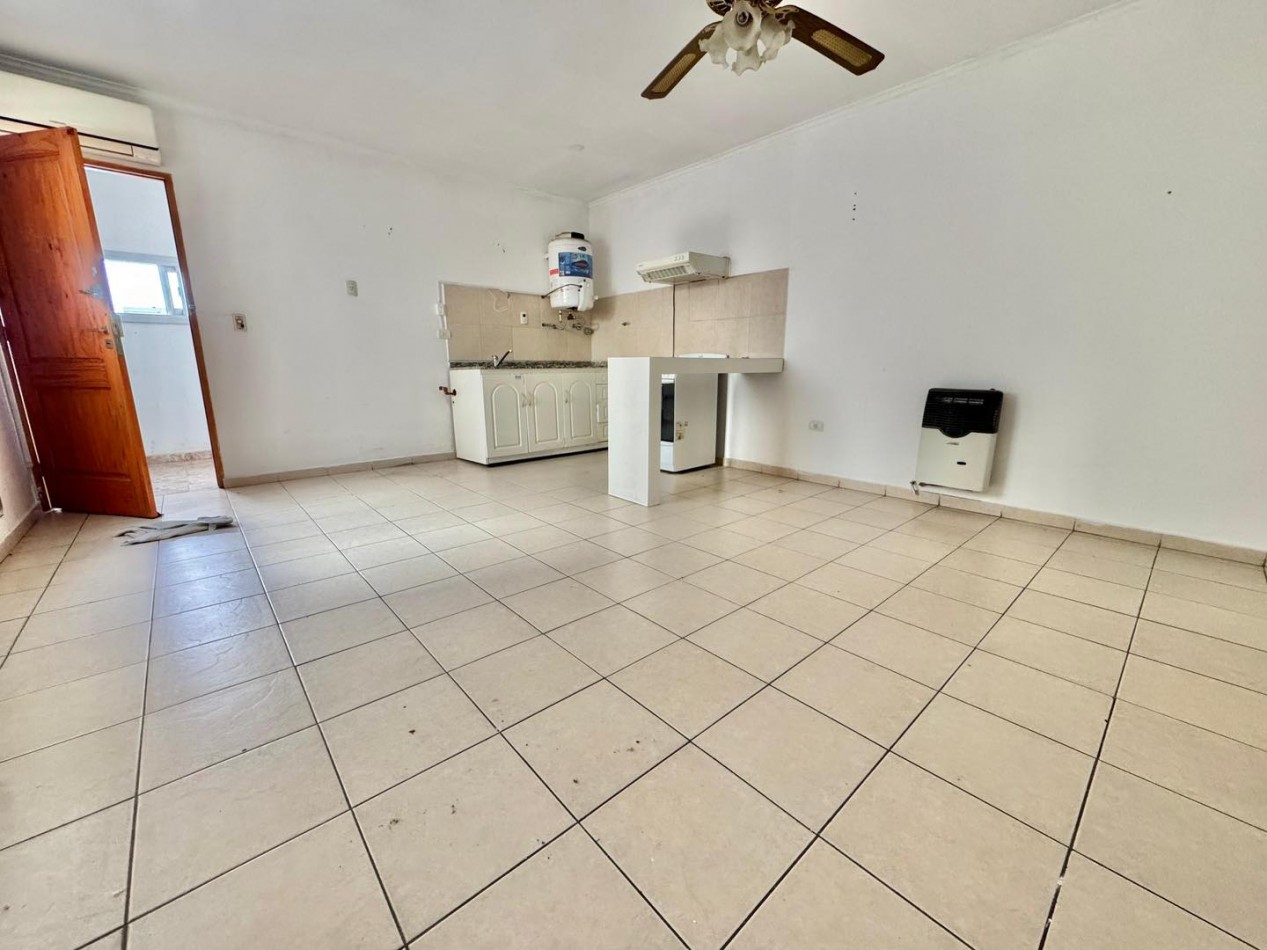 DEPARTAMENTO 2 DOR 2 COCHERAS CENTRO