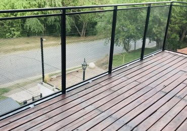 DEPTO CON BALCON GRANDE COCHERA FRENTE AL RIO APTO BANCOR