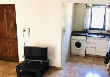 DUPLEX DE 2 DOR COCHERA PATIO GAS NATURAL SIN EXPENSAS