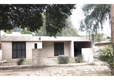CASA NUEVA CON PATO EN BIALET MASSE